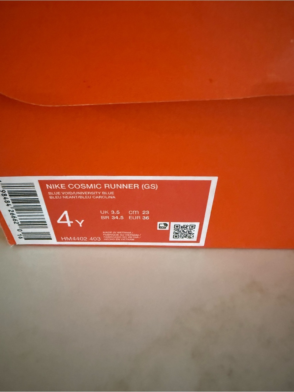 Nike Kid cosmic running sneaker size 4Y new with tags - Picture 7 of 9
